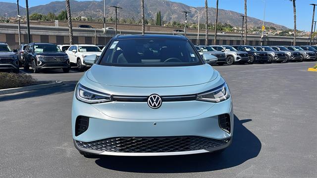new 2025 Volkswagen ID.4 car, priced at $53,366