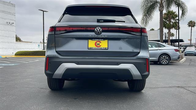 new 2025 Volkswagen Tiguan car, priced at $30,205