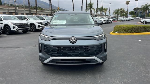 new 2025 Volkswagen Tiguan car, priced at $30,205