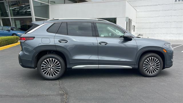 new 2025 Volkswagen Tiguan car, priced at $30,205