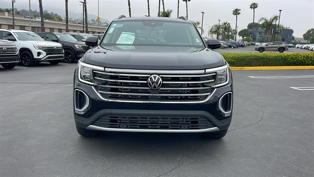 new 2025 Volkswagen Atlas car, priced at $45,527