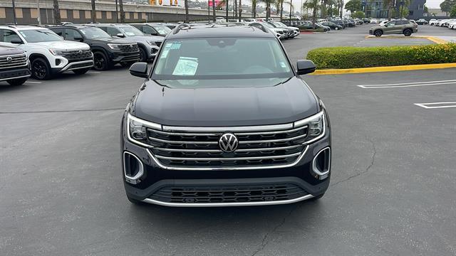 new 2025 Volkswagen Atlas car, priced at $45,527