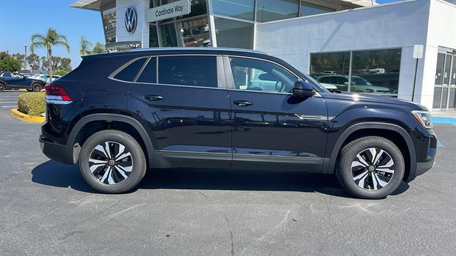 new 2025 Volkswagen Atlas Cross Sport car, priced at $37,810