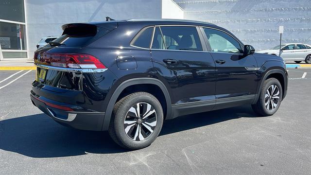 new 2025 Volkswagen Atlas Cross Sport car, priced at $37,810