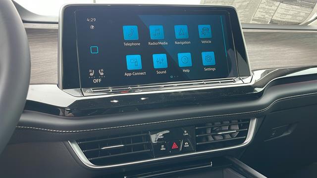 new 2025 Volkswagen Atlas car, priced at $53,484