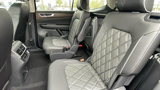 new 2025 Volkswagen Atlas car, priced at $53,484