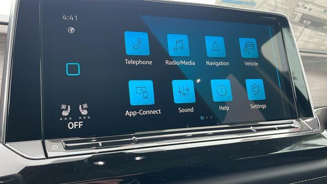 new 2025 Volkswagen Atlas car, priced at $53,039