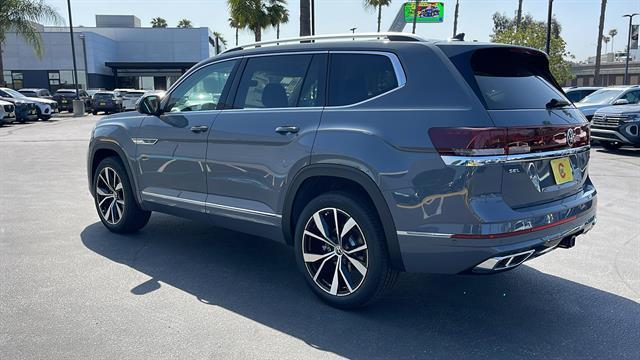 new 2025 Volkswagen Atlas car, priced at $53,924