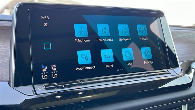 new 2025 Volkswagen Atlas car, priced at $53,924