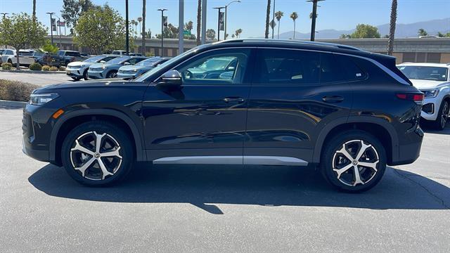 new 2025 Volkswagen Tiguan car, priced at $32,421
