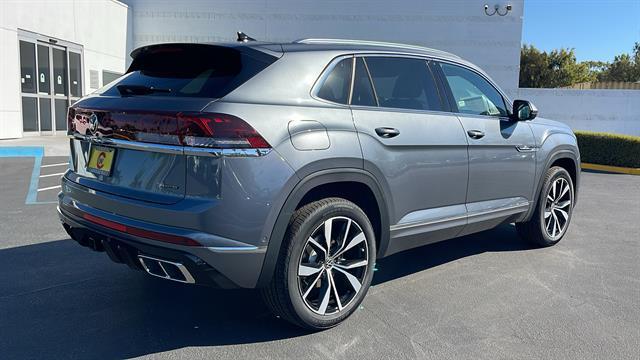 new 2025 Volkswagen Atlas Cross Sport car, priced at $52,514