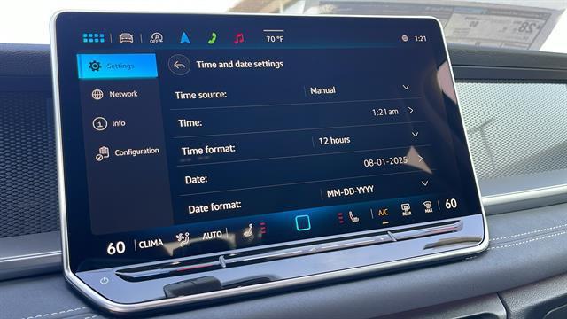 new 2025 Volkswagen Tiguan car, priced at $32,671