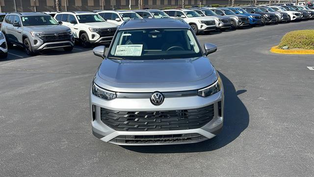 new 2025 Volkswagen Tiguan car, priced at $32,671