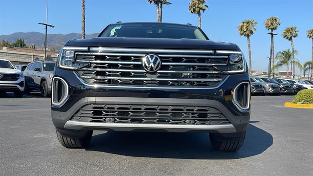 new 2025 Volkswagen Atlas car, priced at $44,137