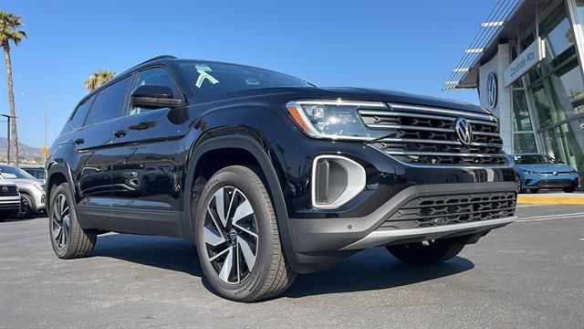 new 2025 Volkswagen Atlas car, priced at $44,137
