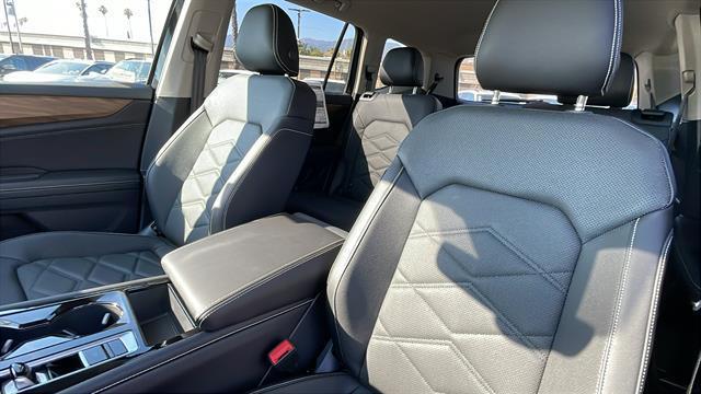 new 2025 Volkswagen Atlas car, priced at $44,137