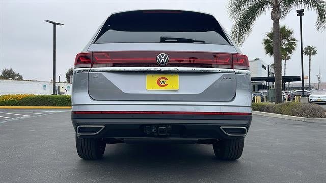 new 2025 Volkswagen Atlas car, priced at $44,369