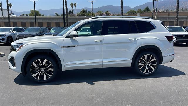 new 2025 Volkswagen Atlas car, priced at $53,479