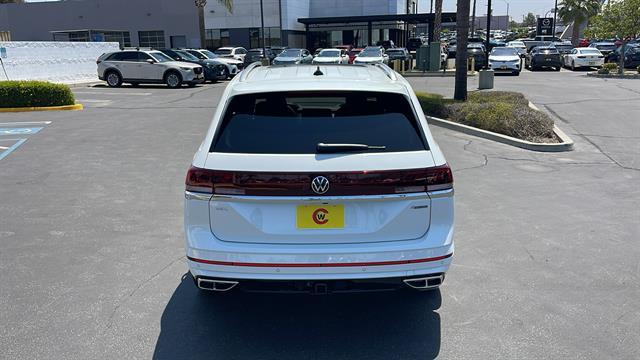 new 2025 Volkswagen Atlas car, priced at $53,479