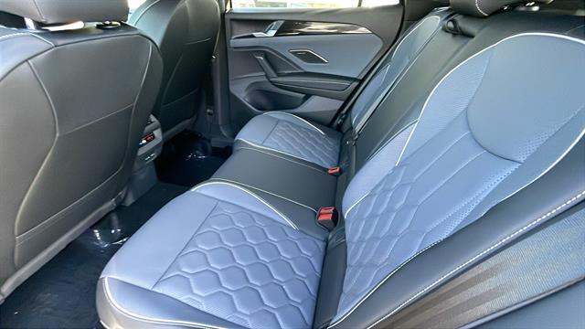 new 2025 Volkswagen Tiguan car, priced at $41,392
