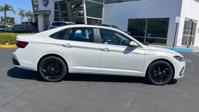 new 2025 Volkswagen Jetta car, priced at $27,384