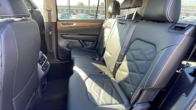 new 2026 Volkswagen Atlas car, priced at $47,483