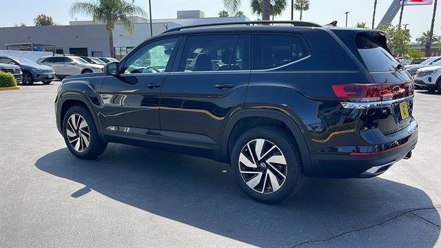 new 2025 Volkswagen Atlas car, priced at $43,324