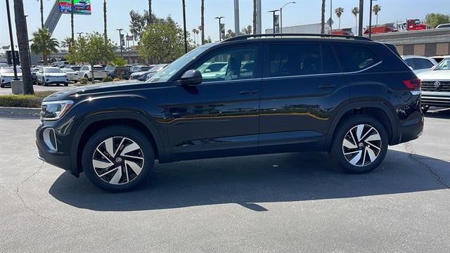 new 2025 Volkswagen Atlas car, priced at $43,324