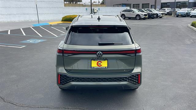 new 2025 Volkswagen Tiguan car, priced at $40,943