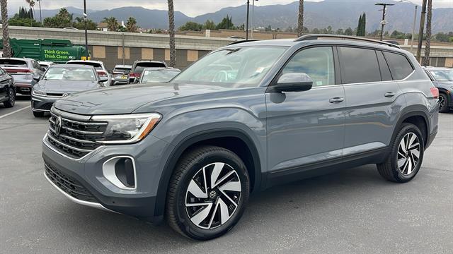 used 2025 Volkswagen Atlas car, priced at $35,498