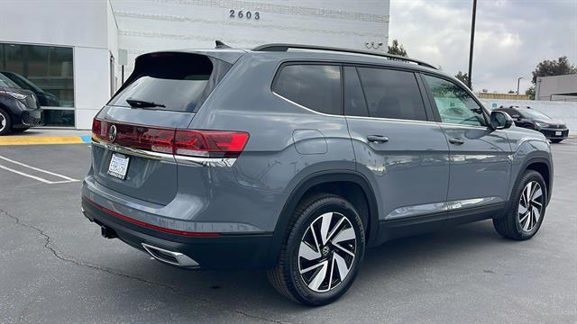 used 2025 Volkswagen Atlas car, priced at $35,498