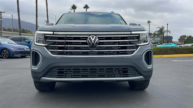 used 2025 Volkswagen Atlas car, priced at $35,498