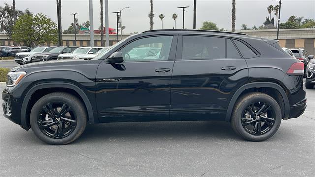 new 2025 Volkswagen Atlas Cross Sport car, priced at $48,551