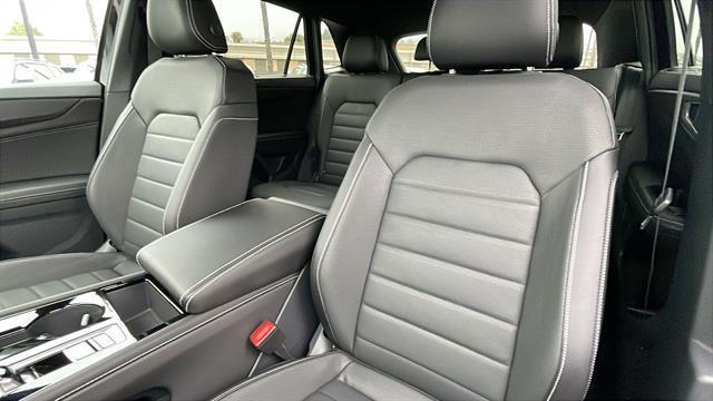 new 2025 Volkswagen Atlas Cross Sport car, priced at $48,551