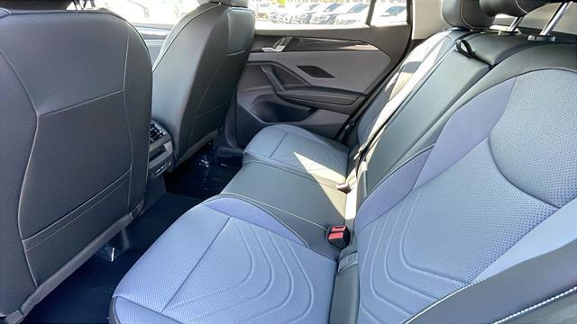 new 2025 Volkswagen Tiguan car, priced at $32,015