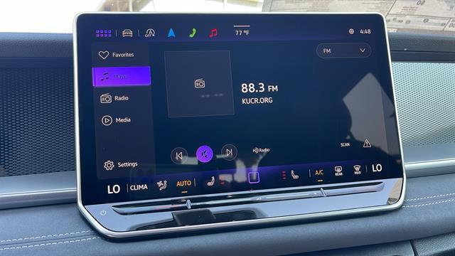 new 2025 Volkswagen Tiguan car, priced at $32,015