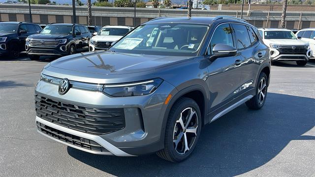 new 2025 Volkswagen Tiguan car, priced at $32,015