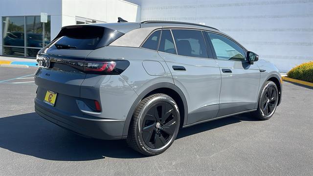 new 2025 Volkswagen ID.4 car, priced at $48,613