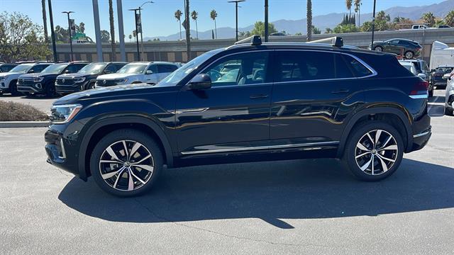 new 2026 Volkswagen Atlas Cross Sport car, priced at $56,601