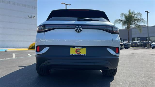 new 2025 Volkswagen ID.4 car, priced at $46,604