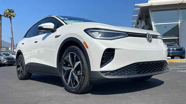 new 2025 Volkswagen ID.4 car, priced at $46,604