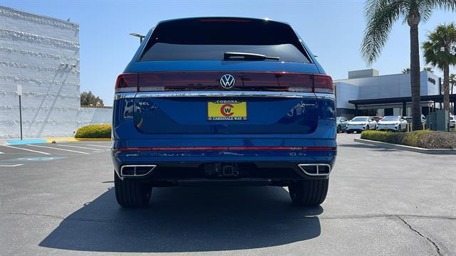 new 2025 Volkswagen Atlas car, priced at $53,024