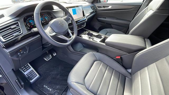 new 2025 Volkswagen Atlas Cross Sport car, priced at $48,801