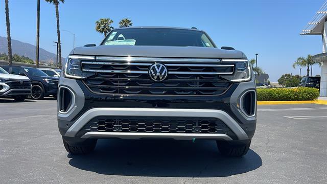 new 2025 Volkswagen Atlas car, priced at $47,004
