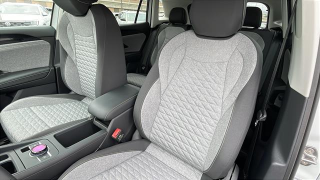 new 2025 Volkswagen Tiguan car, priced at $29,815