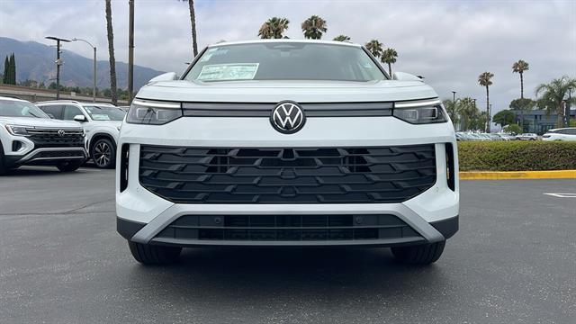 new 2025 Volkswagen Tiguan car, priced at $29,815