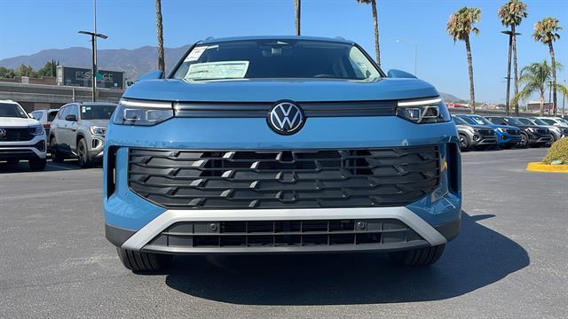 new 2025 Volkswagen Tiguan car, priced at $33,626