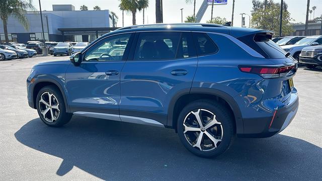 new 2025 Volkswagen Tiguan car, priced at $33,626