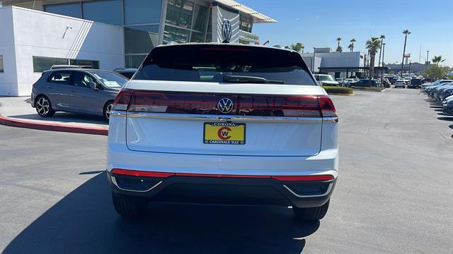 new 2026 Volkswagen Atlas Cross Sport car, priced at $40,831