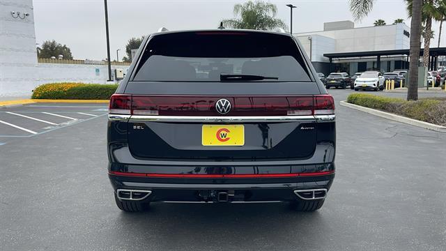 new 2025 Volkswagen Atlas car, priced at $53,024